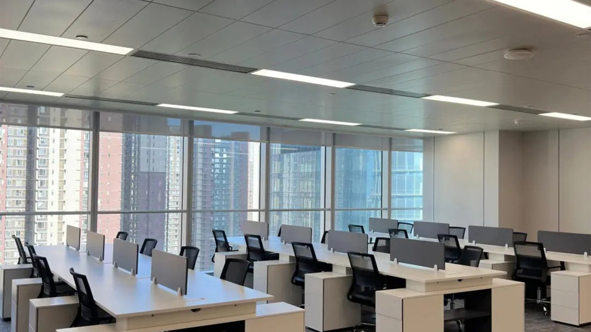 夢(mèng)想辦公室照進(jìn)現(xiàn)實(shí)，3000平簡(jiǎn)約辦公室裝修